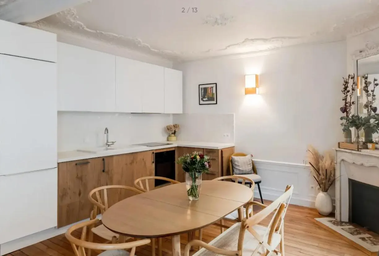 דירה פריז Montmartre // Lovely Flat For You !